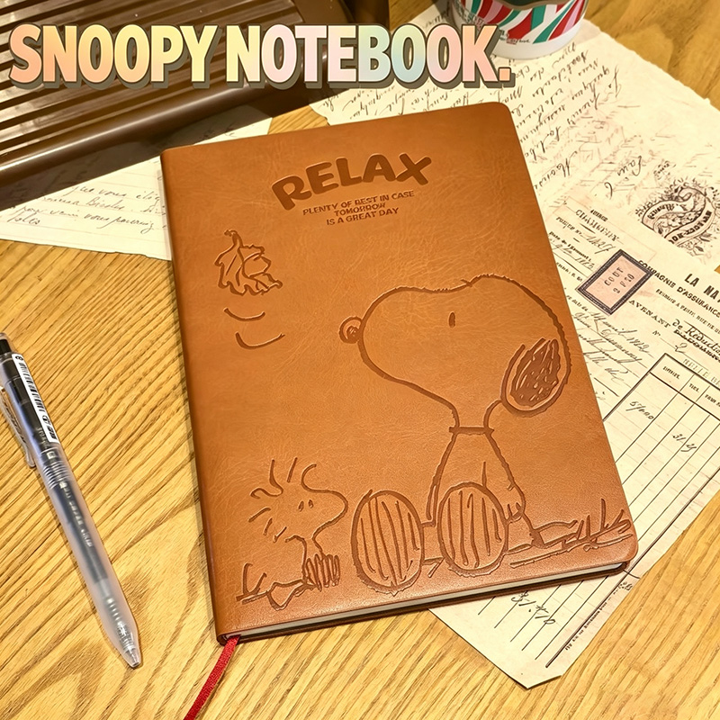 Vintage Collectible Books - Vintage Snoopy A5 lederen notitieboekje met